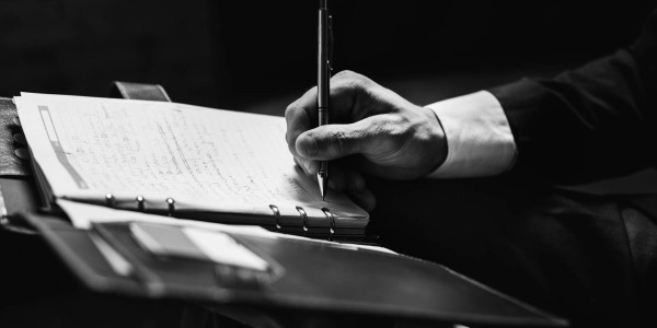Derecho Mercantil / Abogados Mercantilistas en Móstoles · Asesoramiento y Redacción de Contratos de Arrendamiento Comercial