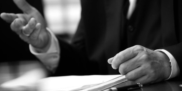 Derecho Mercantil / Abogados Mercantilistas en Móstoles · Asesoramiento y Gestión en Procesos de Reestructuración Empresarial